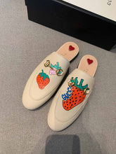 Load image into Gallery viewer, GUCCI FLATS 24
