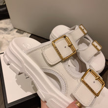 Load image into Gallery viewer, GUCCI SLIPPERS 43
