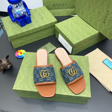 Load image into Gallery viewer, GUCCI SLIPPERS 53
