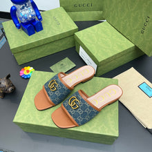 Load image into Gallery viewer, GUCCI SLIPPERS 53
