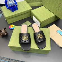 Load image into Gallery viewer, GUCCI SLIPPERS 57
