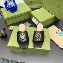 Load image into Gallery viewer, GUCCI SLIPPERS 57
