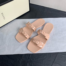 Load image into Gallery viewer, GUCCI SLIPPERS 64
