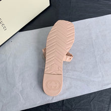 Load image into Gallery viewer, GUCCI SLIPPERS 64
