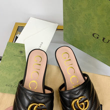 Load image into Gallery viewer, GUCCI SLIPPERS 80
