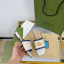 Load image into Gallery viewer, GUCCI SLIPPERS 83
