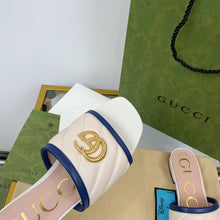 Load image into Gallery viewer, GUCCI SLIPPERS 83

