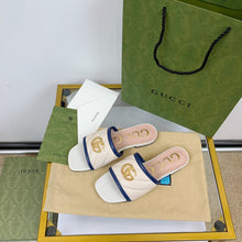 Load image into Gallery viewer, GUCCI SLIPPERS 83
