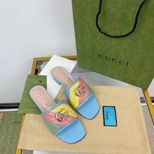 Load image into Gallery viewer, GUCCI SLIPPERS 84

