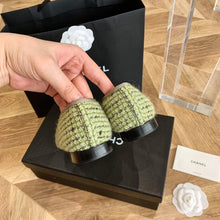 Load image into Gallery viewer, CHANEL FLATS 1

