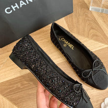 Load image into Gallery viewer, CHANEL FLATS 2
