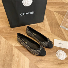 Load image into Gallery viewer, CHANEL FLATS 7
