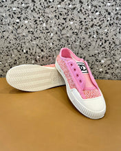 Load image into Gallery viewer, CHANEL FLATS 9
