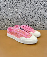 Load image into Gallery viewer, CHANEL FLATS 9
