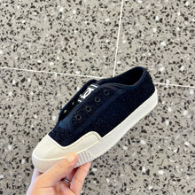 Load image into Gallery viewer, CHANEL FLATS 12

