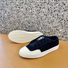 Load image into Gallery viewer, CHANEL FLATS 12

