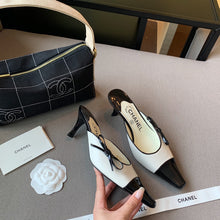 Load image into Gallery viewer, CHANEL HIGH HEELS 17
