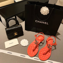 Load image into Gallery viewer, CHANEL SLIPPERS 39
