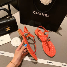 Load image into Gallery viewer, CHANEL SLIPPERS 39
