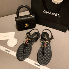 Load image into Gallery viewer, CHANEL SLIPPERS 46
