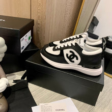 Load image into Gallery viewer, CHANEL SNEAKERS 6
