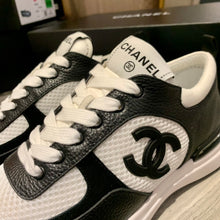 Load image into Gallery viewer, CHANEL SNEAKERS 6

