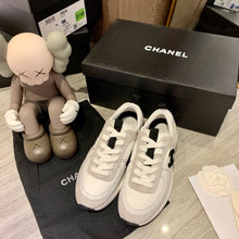 Load image into Gallery viewer, CHANEL SNEAKERS 7
