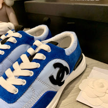 Load image into Gallery viewer, CHANEL SNEAKERS 12
