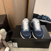 Load image into Gallery viewer, CHANEL SNEAKERS 12
