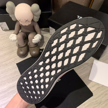 Load image into Gallery viewer, CHANEL SNEAKERS 14
