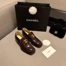 Load image into Gallery viewer, CHANEL FLATS 14
