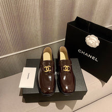 Load image into Gallery viewer, CHANEL FLATS 14
