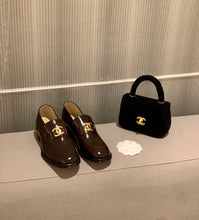 Load image into Gallery viewer, CHANEL FLATS 14
