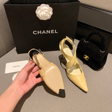 Load image into Gallery viewer, CHANEL HIGH HEELS 41
