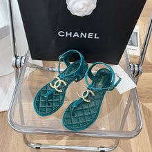 Load image into Gallery viewer, CHANEL SLIPPERS 56
