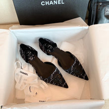 Load image into Gallery viewer, CHANEL FLATS 16
