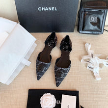 Load image into Gallery viewer, CHANEL FLATS 16
