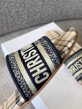 Load image into Gallery viewer, DIOR SLIPPERS 5

