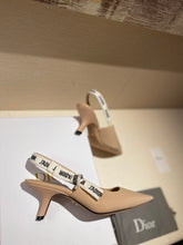 Load image into Gallery viewer, DIOR HIGH HEELS 4
