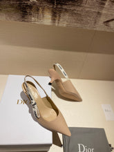 Load image into Gallery viewer, DIOR HIGH HEELS 4
