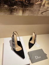 Load image into Gallery viewer, DIOR HIGH HEELS 7
