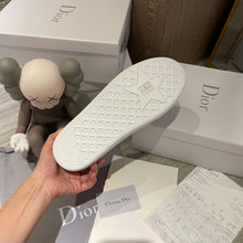 Load image into Gallery viewer, DIOR FLATS 6
