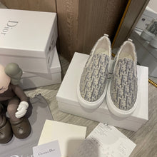 Load image into Gallery viewer, DIOR FLATS 6
