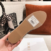 Load image into Gallery viewer, DIOR FLATS 19
