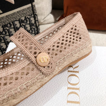 Load image into Gallery viewer, DIOR FLATS 20
