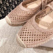 Load image into Gallery viewer, DIOR FLATS 20
