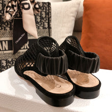 Load image into Gallery viewer, DIOR FLATS 22
