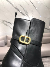 Load image into Gallery viewer, DIOR BOOTS 15
