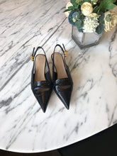 Load image into Gallery viewer, DIOR HIGH HEELS 27
