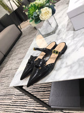 Load image into Gallery viewer, DIOR FLATS 24
